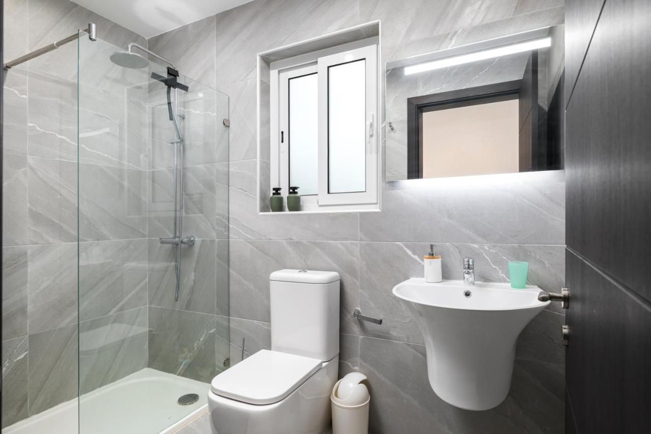 Modern 3Br Stylish Apartment With Large Balcony - Close To St Julians And St Georges Bay Is-Swieqi Dış mekan fotoğraf