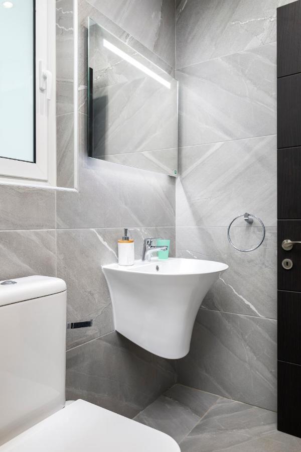 Modern 3Br Stylish Apartment With Large Balcony - Close To St Julians And St Georges Bay Is-Swieqi Dış mekan fotoğraf