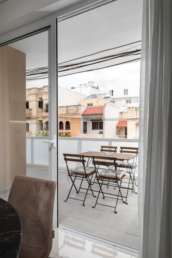 Modern 3Br Stylish Apartment With Large Balcony - Close To St Julians And St Georges Bay Is-Swieqi Dış mekan fotoğraf